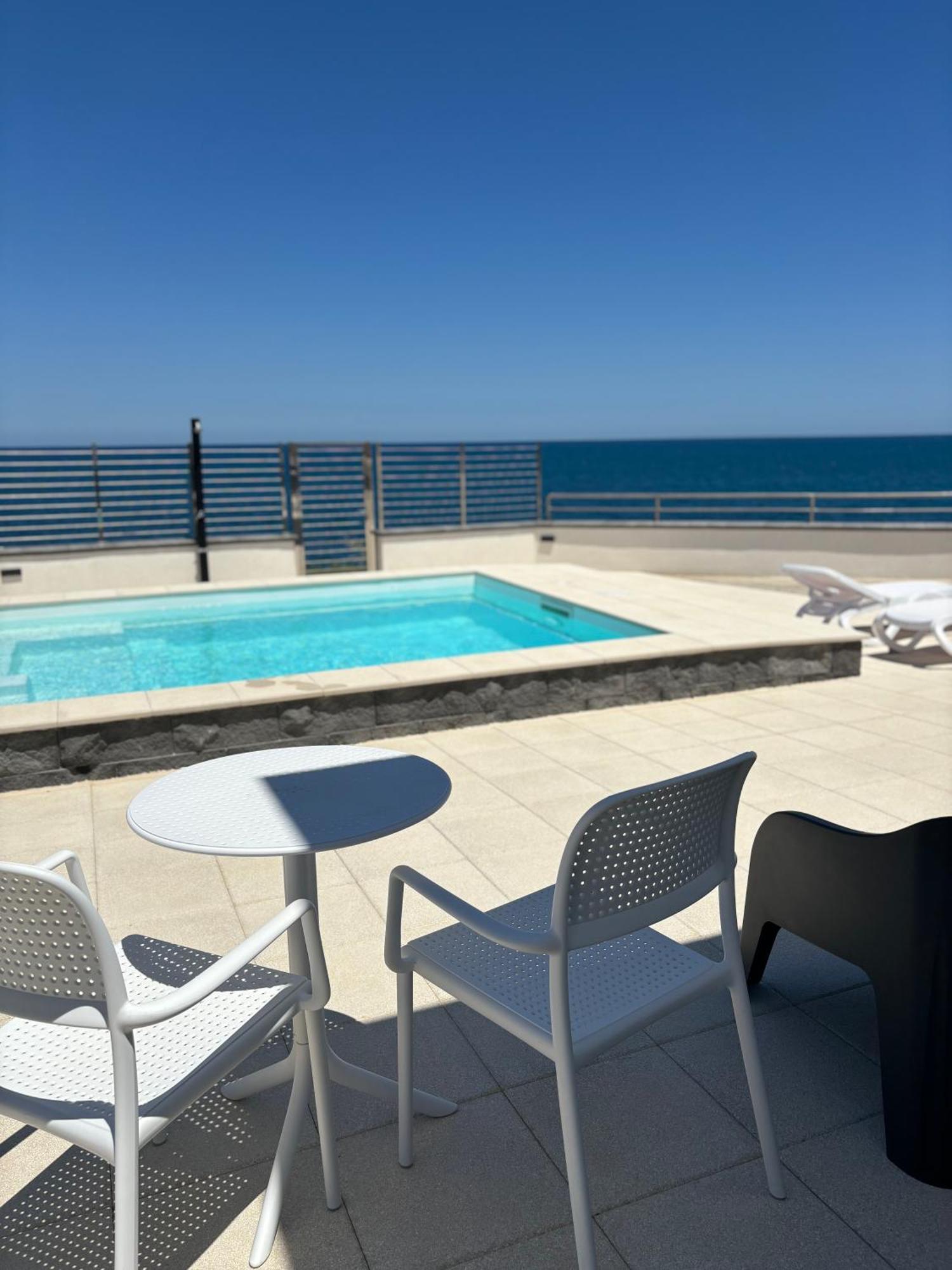 Marinabay Villa Аугуста Екстериор снимка